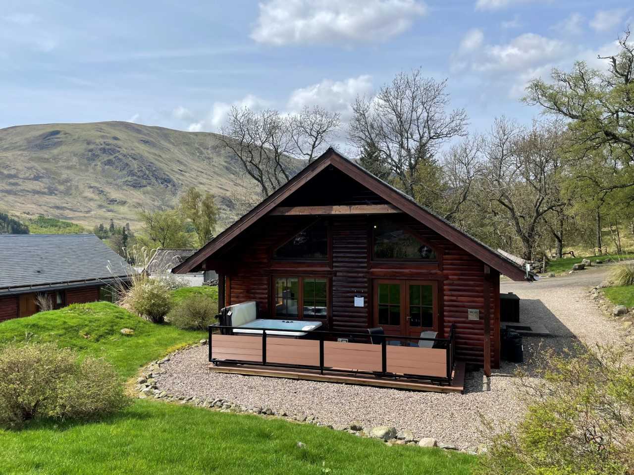 Glen Clova Lodges