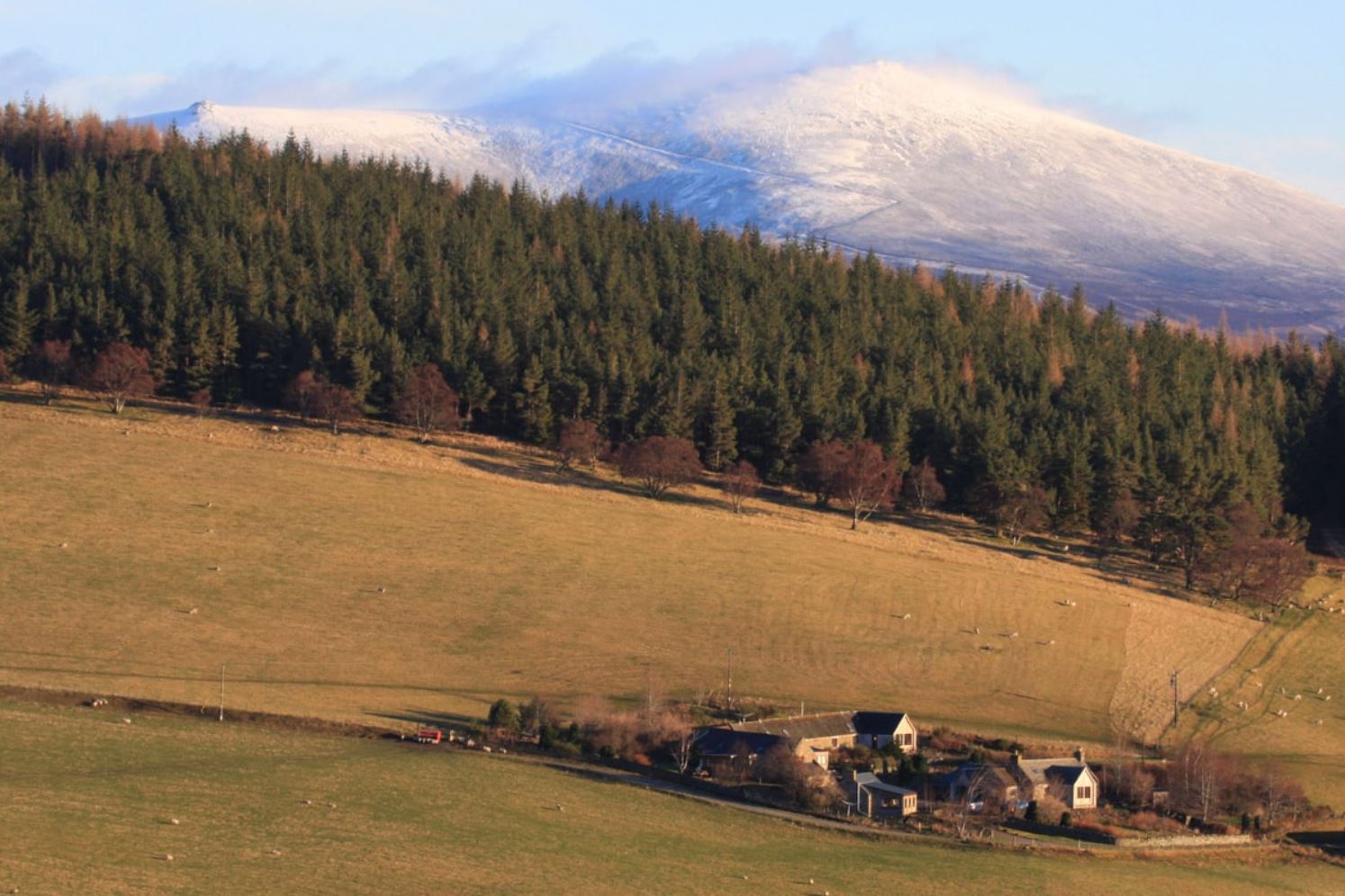 Easter Corrie Holiday Cottages