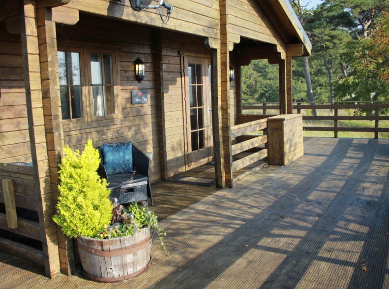 Maengwynedd Log Cabins
