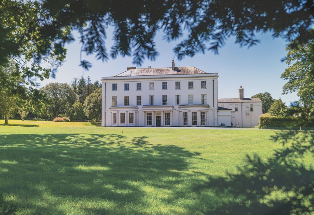 Moreton House