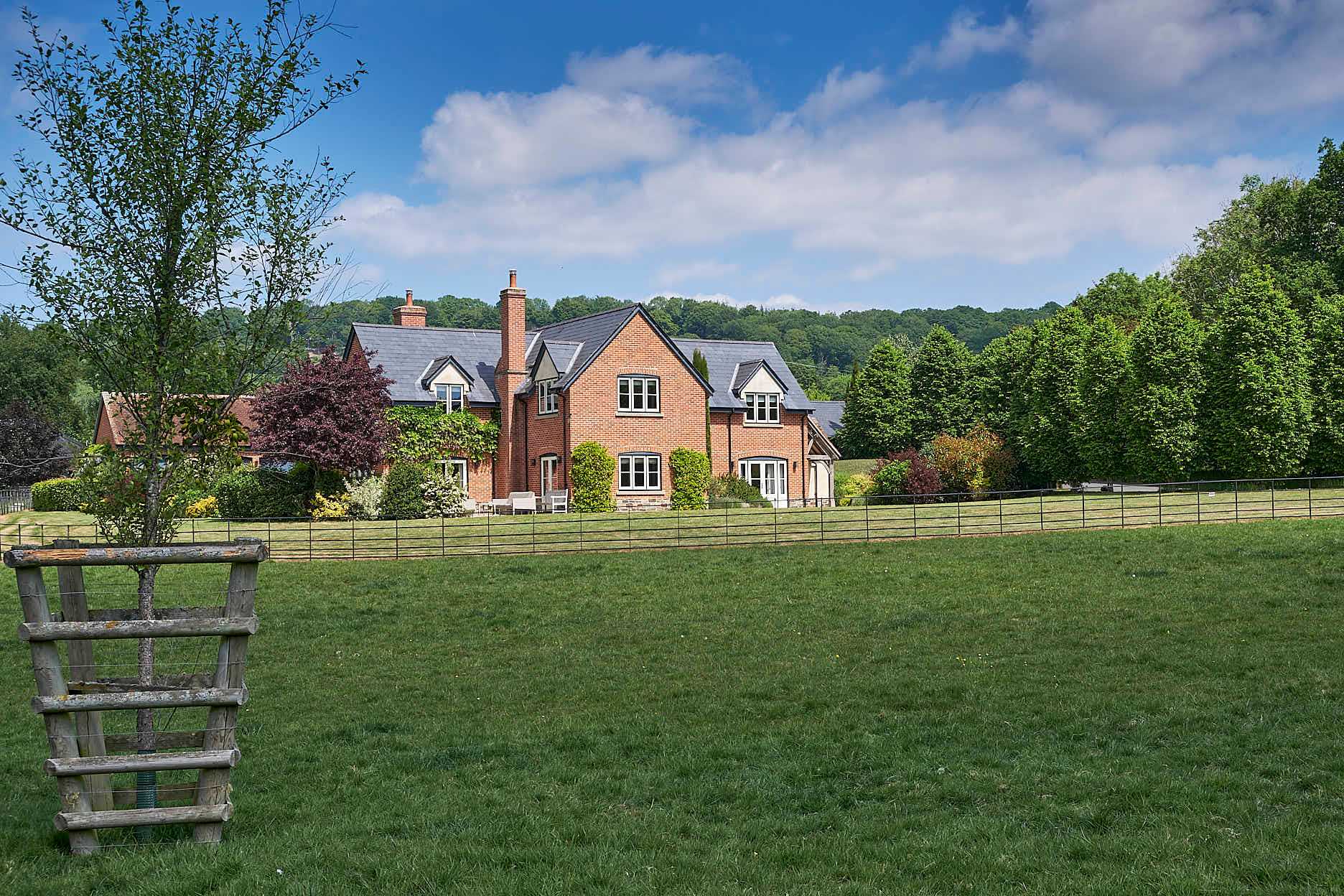 Sharpnage House