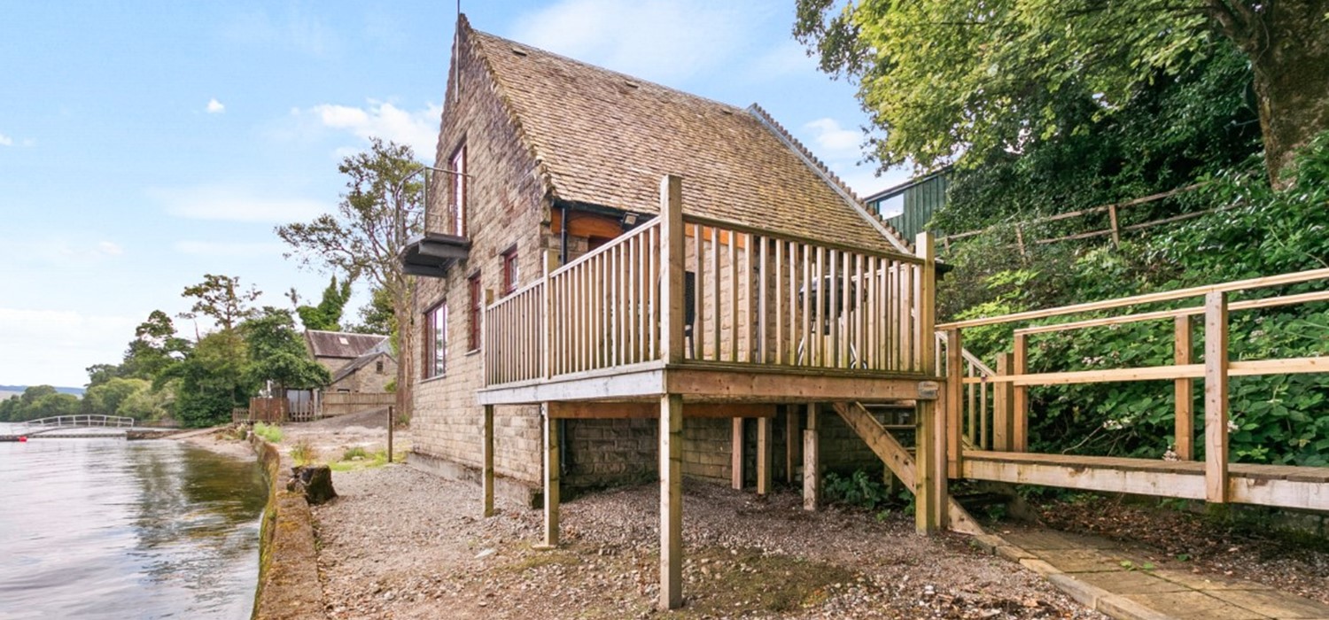 Auchenheglish Lodges
