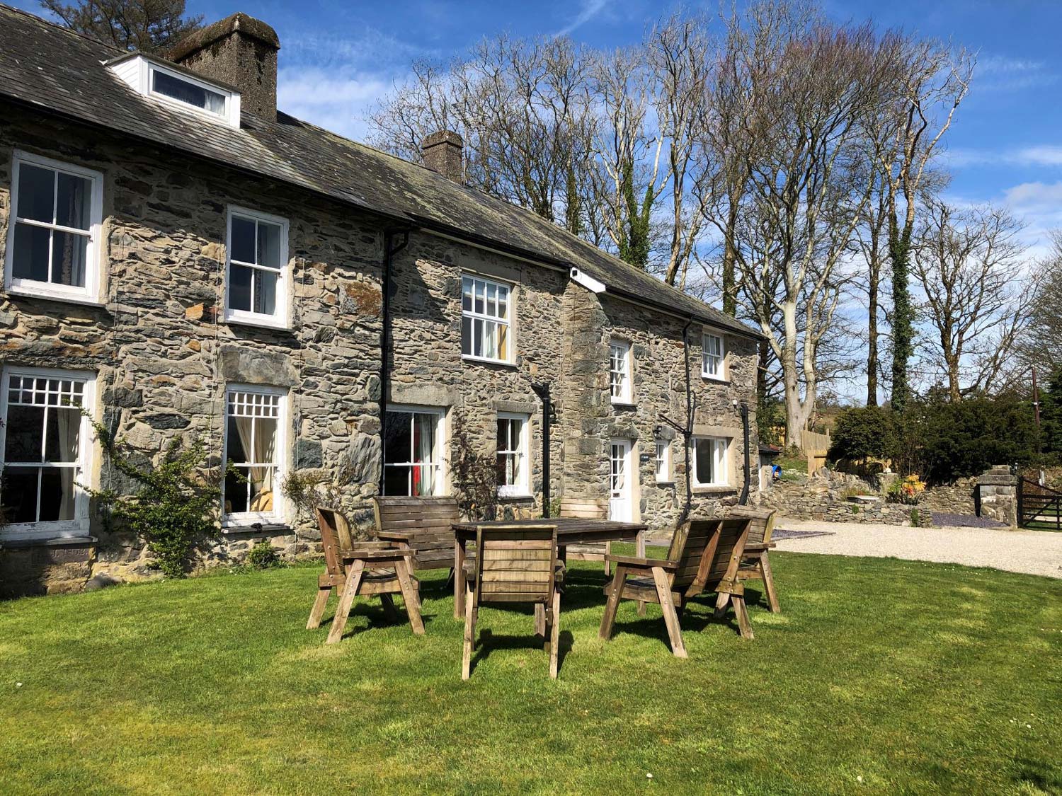 Eisteddfa Country House Cottages