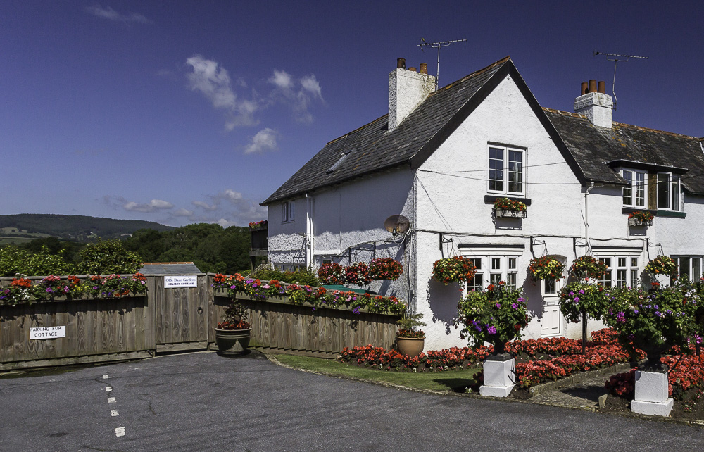 Olde Barn Gardens Holiday Cottage