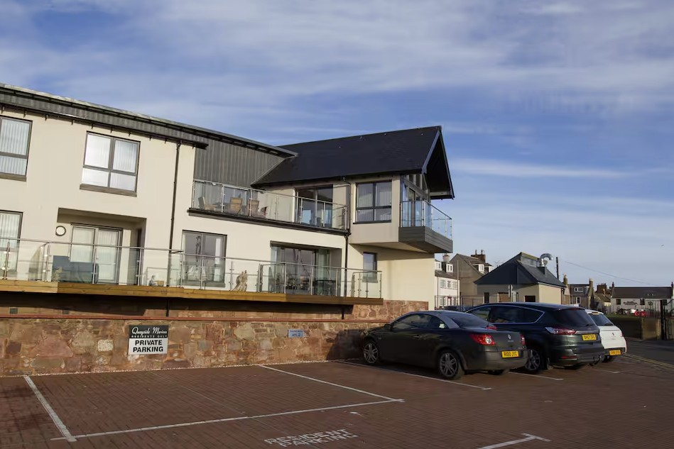 Quayside Marina Apartments